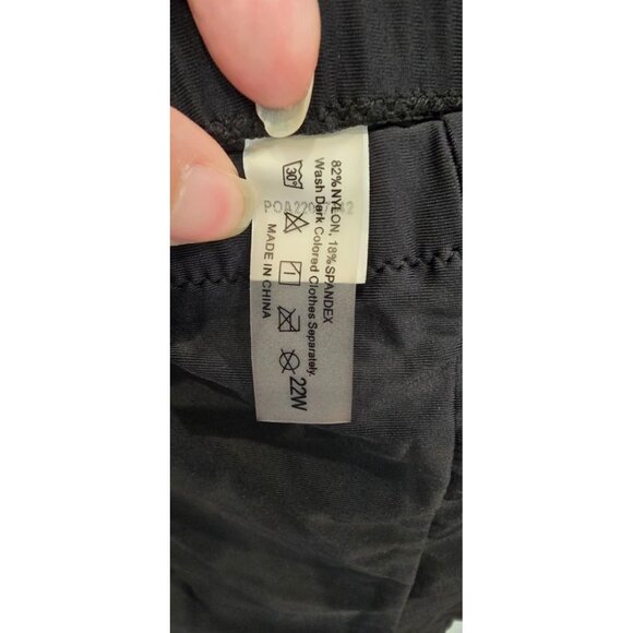 Swim Suits for All Blue and Black Floral Print Size 22W 2 Bottoms 22W - Picture 3 of 7